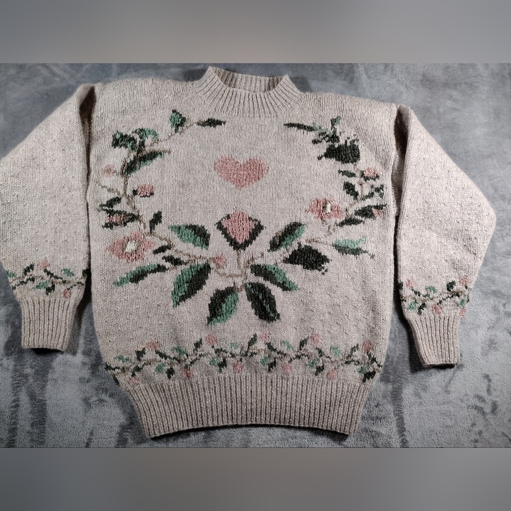 Vintage Studio Michelle Stuart Wool Blend Heart Sweater Handknit Medium SNAGS